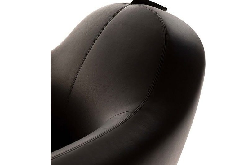 sofas ＆ armchairs