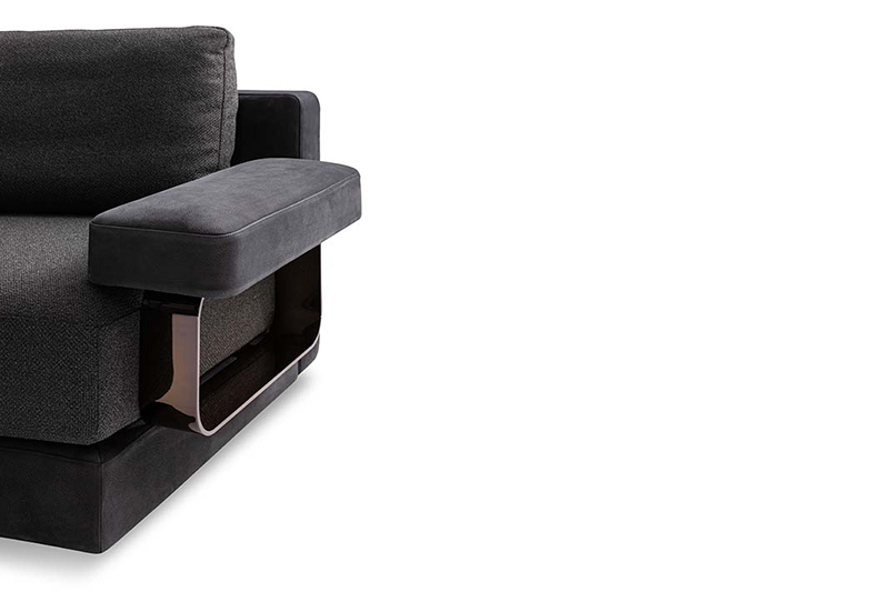 sofas & armchairs