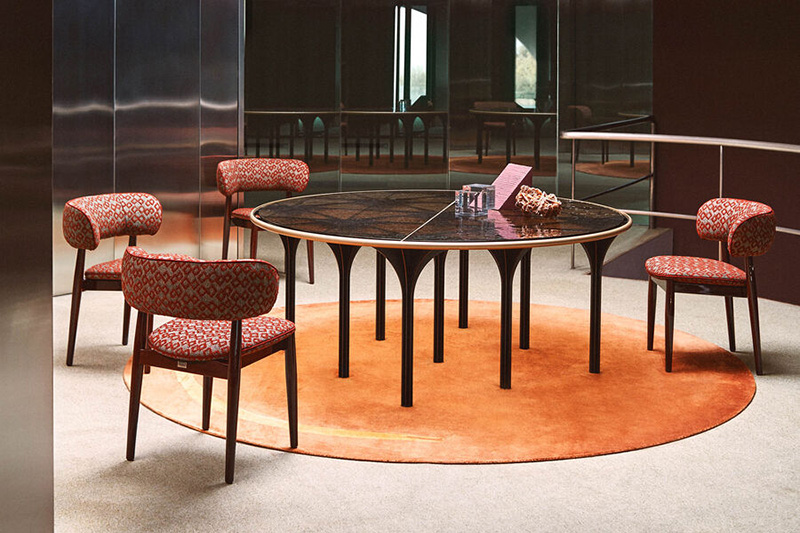 Dining table（F-DT1010）