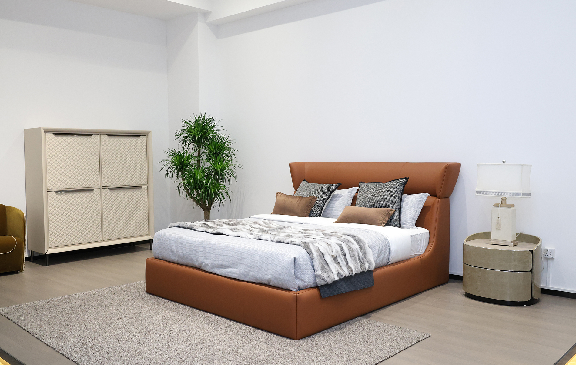 轻奢家具，为你开启精致生活的另一种可能|  Luxury furniture, opening another possibility for a refined life for you.